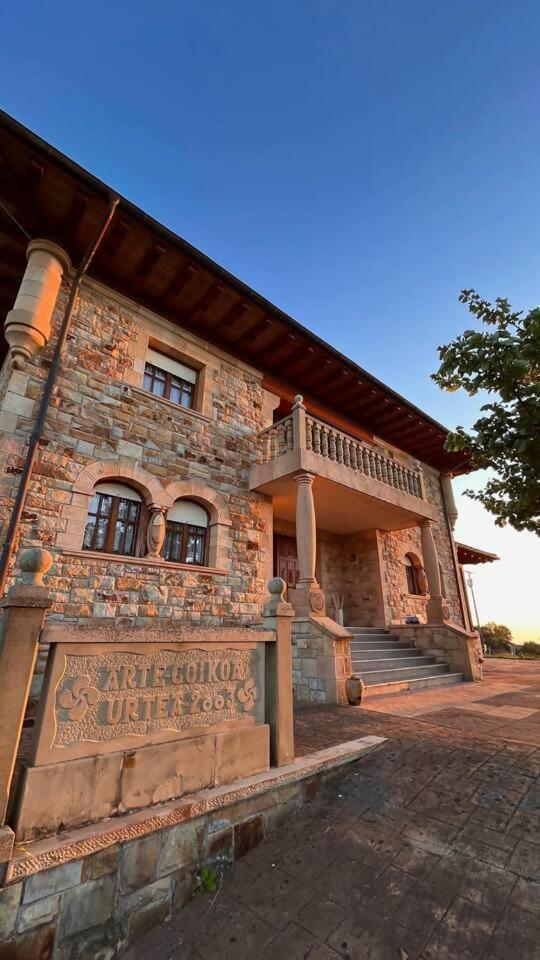 Villa Artegoikoaurdaibai Patrimonio De La Unesco Ibarrangelu Exteriér fotografie